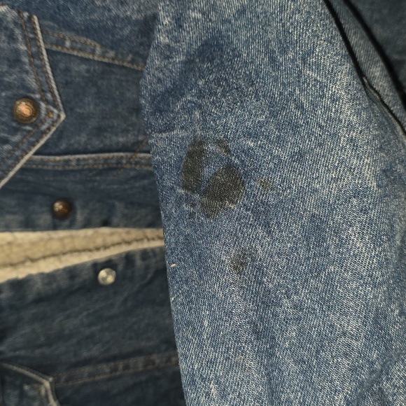 Levi's Jacket - Picture 2 of 4